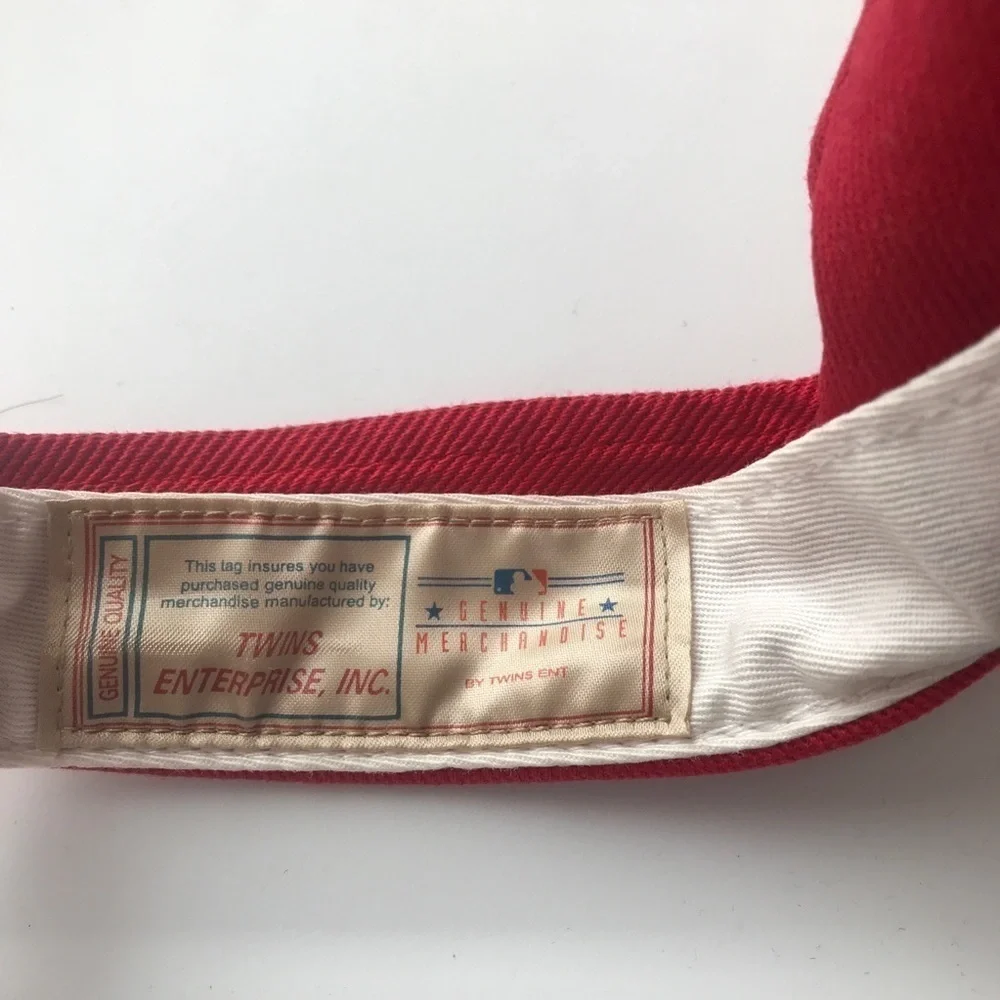3/$15 Twins enterprise x MLB Los Angeles angels red visor